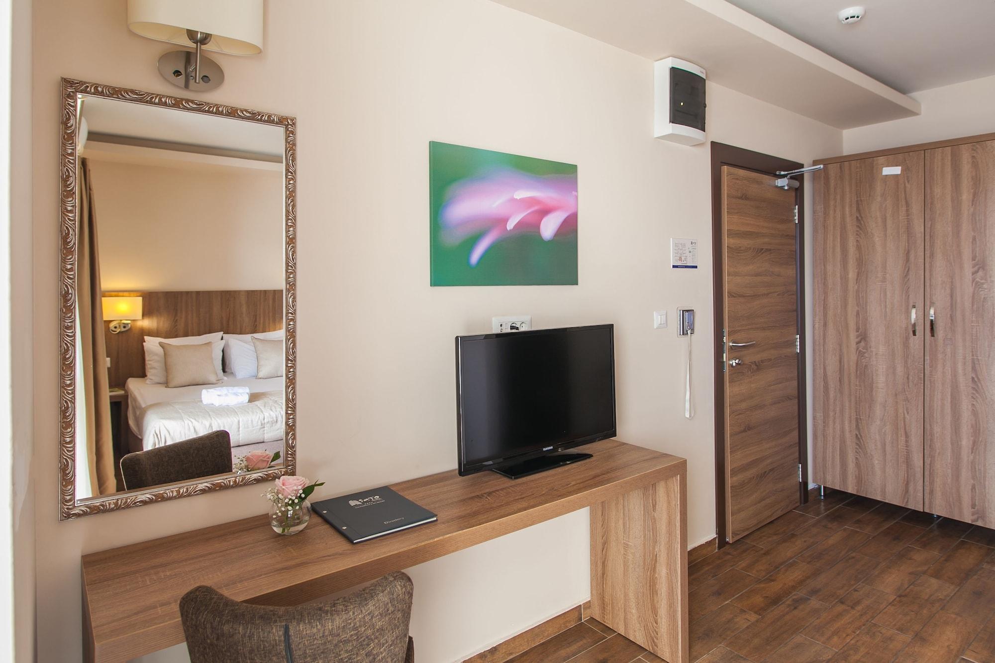 Sato Conference And Spa Hotel Сутоморе Екстериор снимка