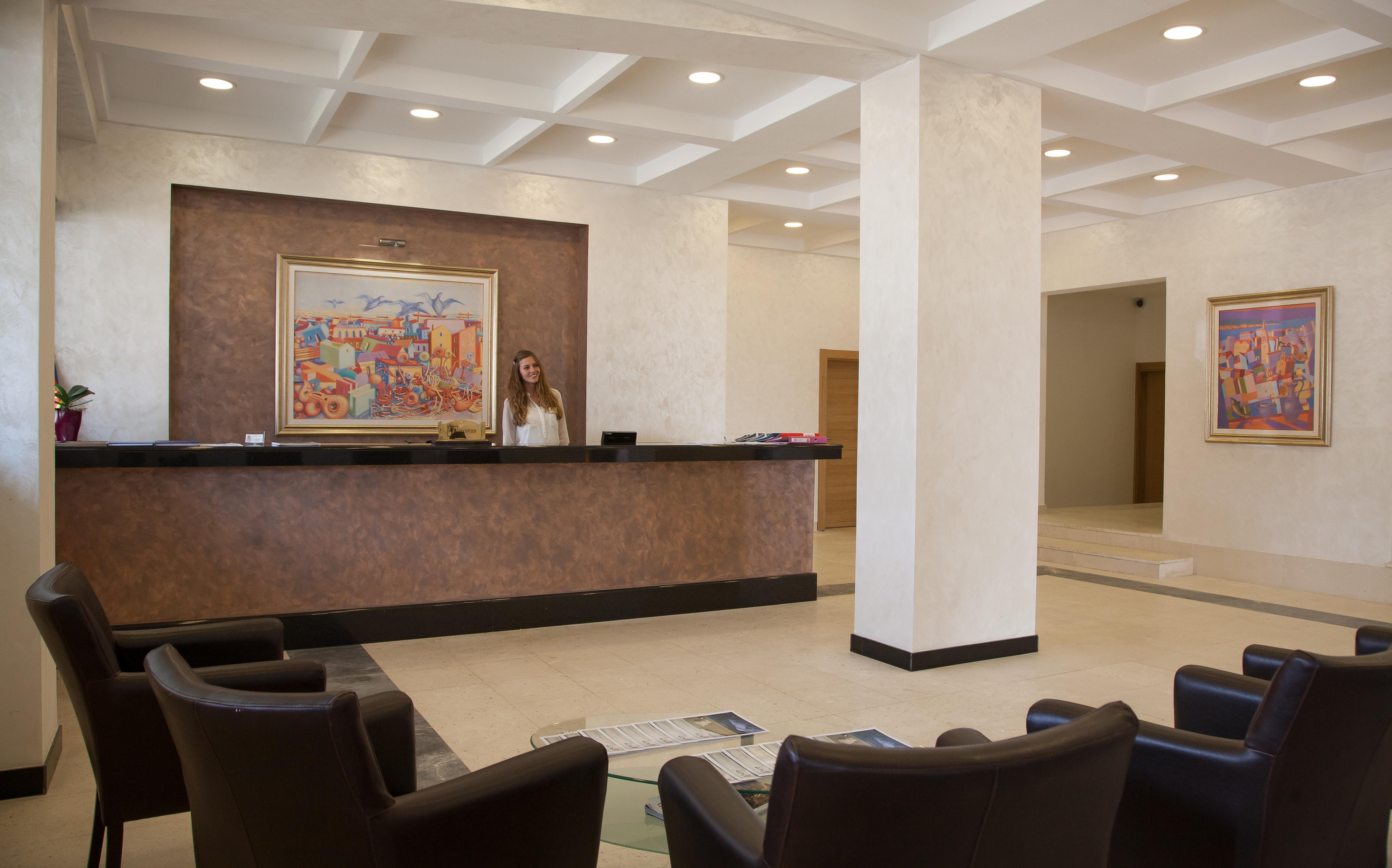 Sato Conference And Spa Hotel Сутоморе Екстериор снимка