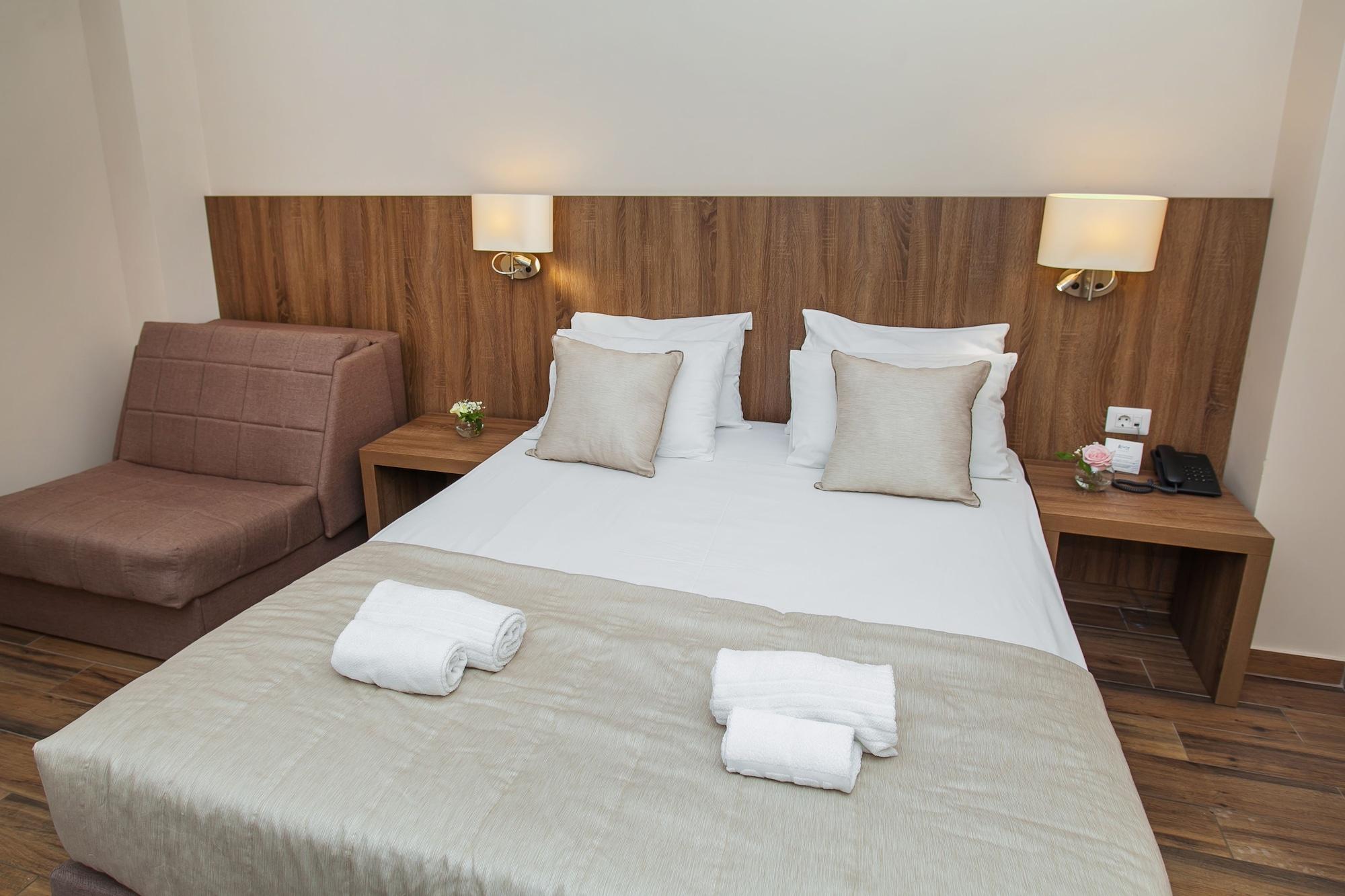 Sato Conference And Spa Hotel Сутоморе Екстериор снимка